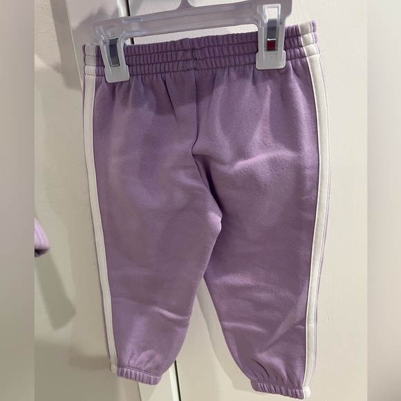 NWT Adidas Toddler Girls 2-Piece Flutter Sleeve Pullover & Joggers Set Size 2T - Picture 7 of 10